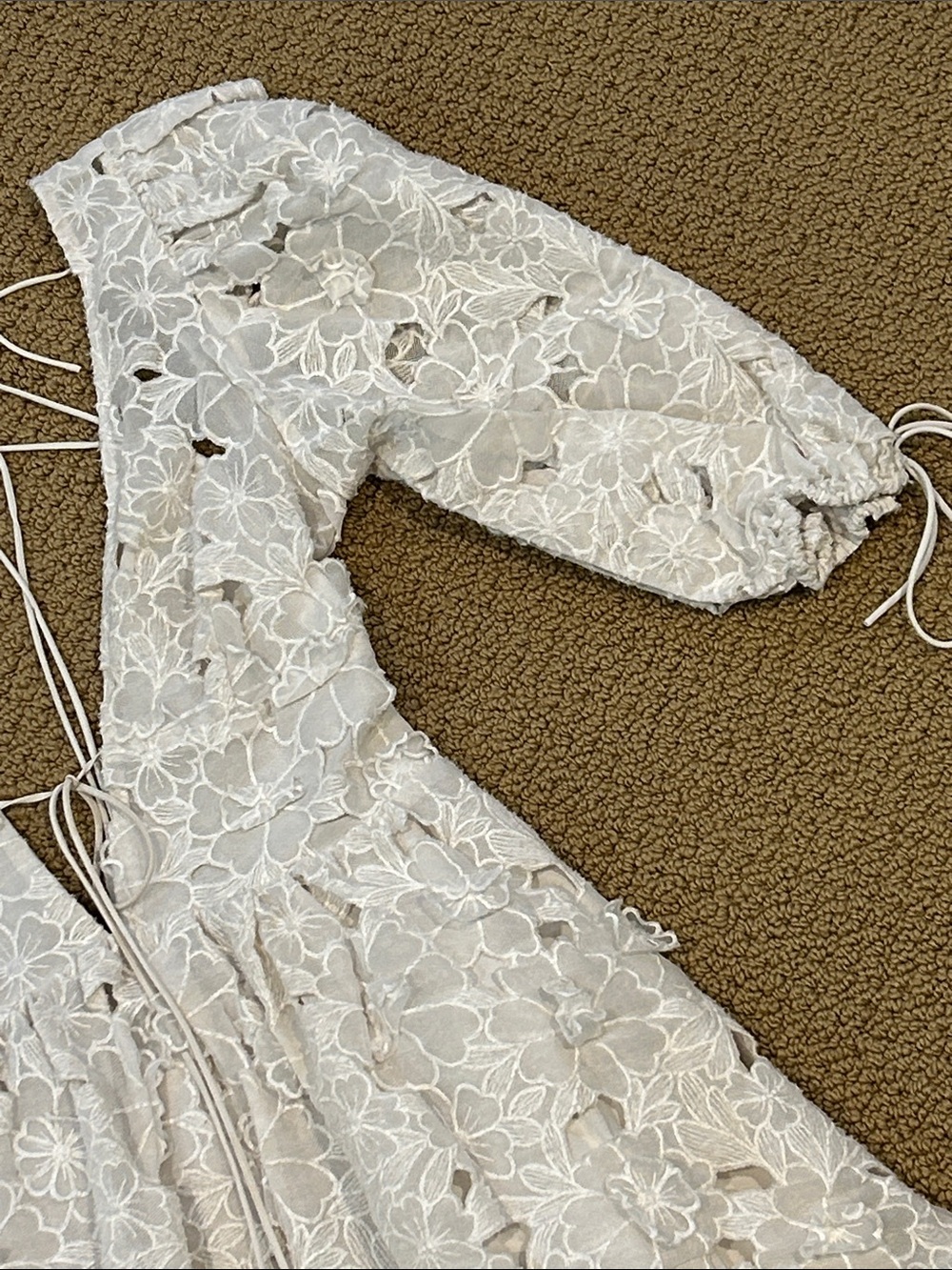 For Love & Lemons Leighton Mini Dress size Medium White Floral Applique - Picture 5 of 17